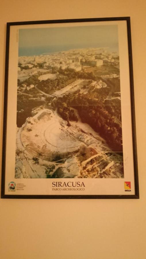 Amuny Sicily Guest House Сиракуза Екстериор снимка
