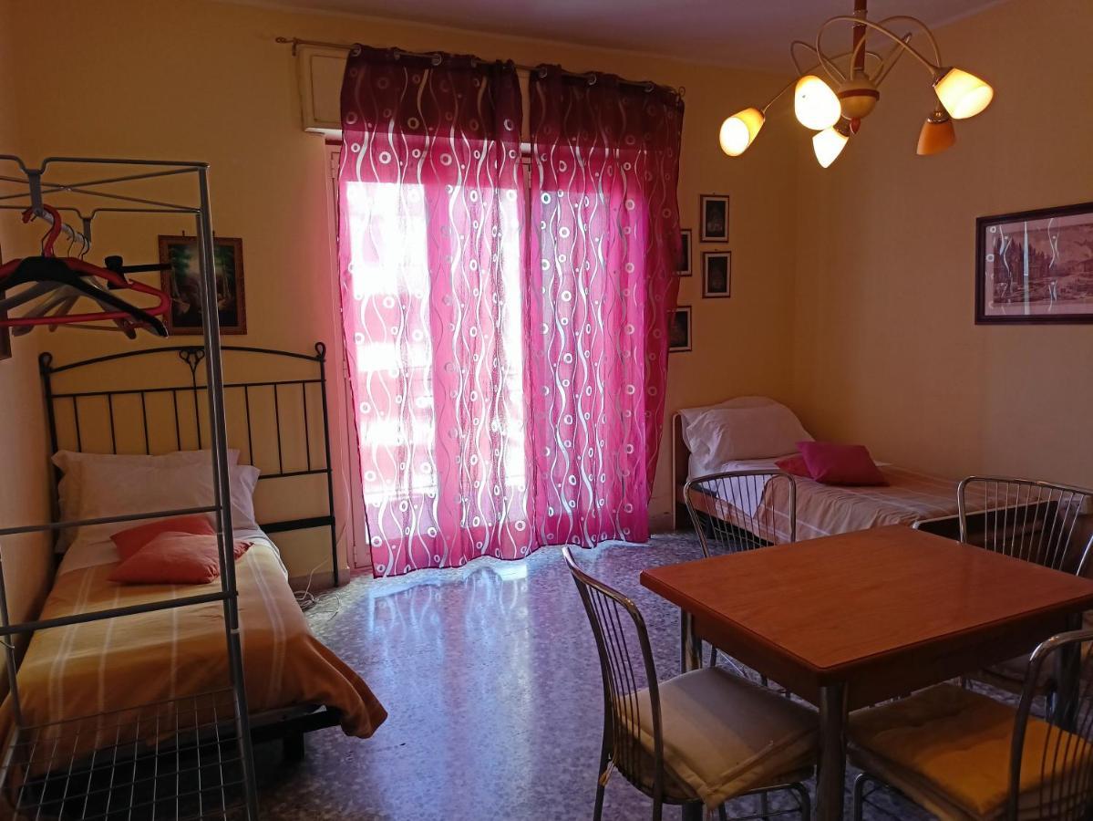 Amuny Sicily Guest House Сиракуза Екстериор снимка